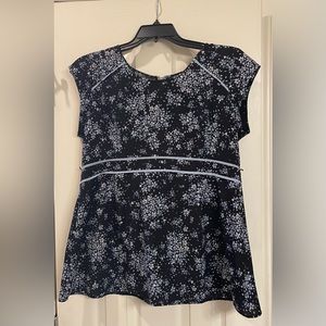 Motherhood Maternity Babydoll Maternity Top- Large, Black Floral